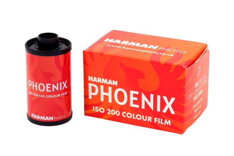 HARMAN Phoenix 200 | 135/36, barevný negativní film (C-41)
